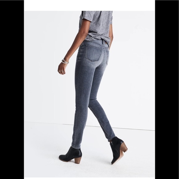Madewell 9" High-Rise Skinny Jeans in Shaw Wash Size 24 - Picture 3 of 6